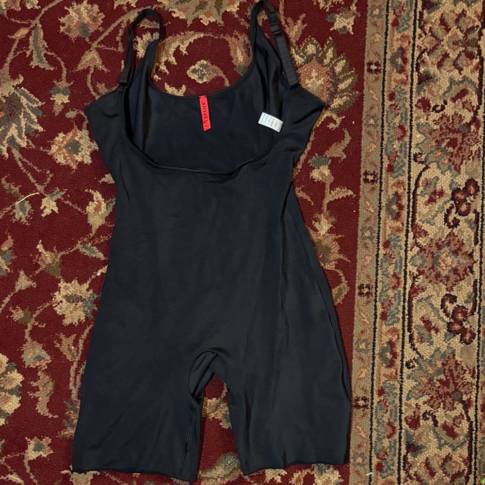 Black Shapewear Spanx underbust Bodysuit - Women Intimates M